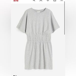 H&M brand new with tag Gray Short Sleeve Dress SMOCK-WAISTED T-SHIRT